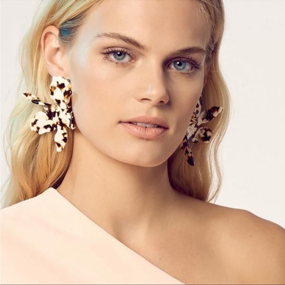 Lele Sadoughi Paper Lily Earrings Tortoise